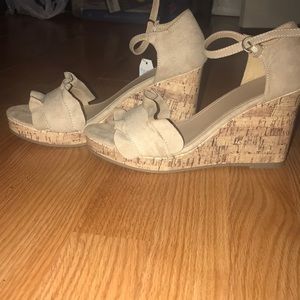 Tan wedges
